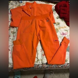 Figs sunset orange set